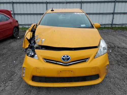 2014 TOYOTA PRIUS V 
