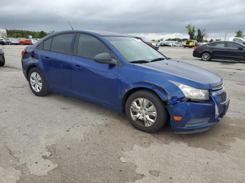2013 CHEVROLET CRUZE LS