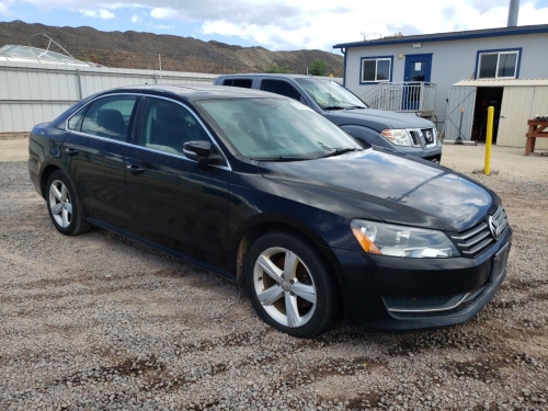 2013 VOLKSWAGEN PASSAT SE