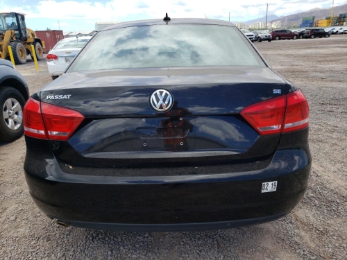 2013 VOLKSWAGEN PASSAT SE