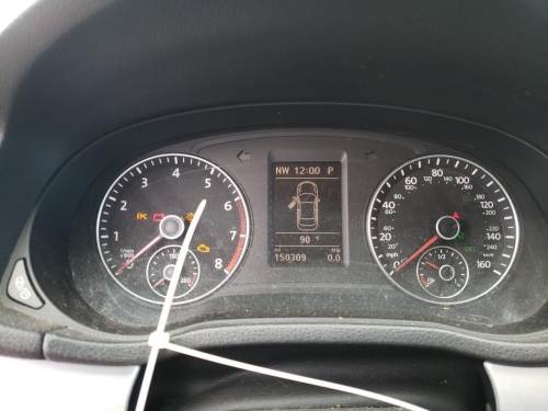 2013 VOLKSWAGEN PASSAT SE