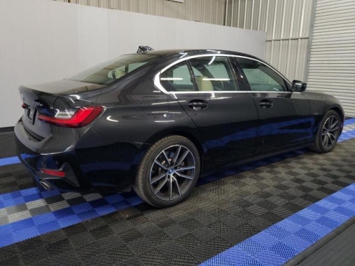 2022 BMW 330E 