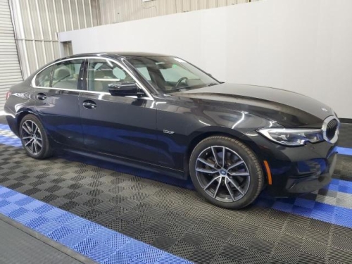 2022 BMW 330E 