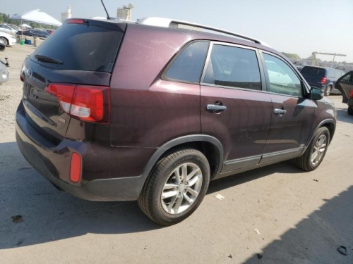 2015 KIA SORENTO LX