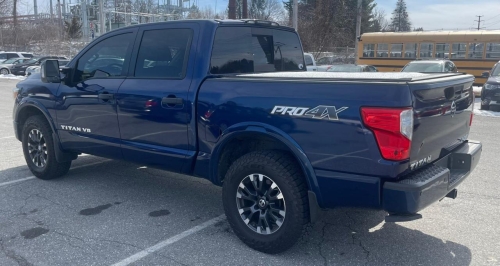 2018 NISSAN TITAN SV
