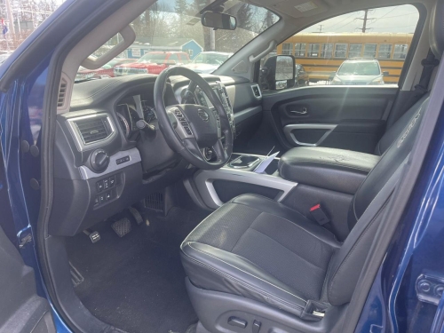 2018 NISSAN TITAN SV