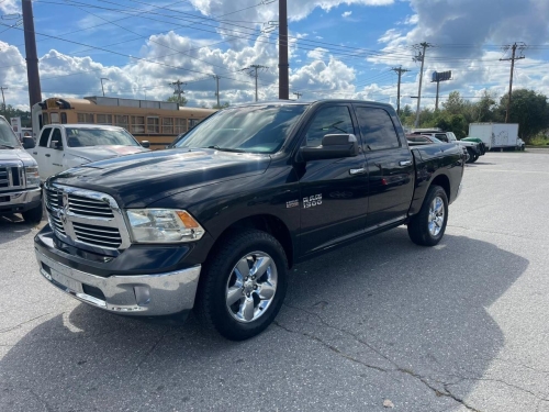 2016 RAM 1500 SLT