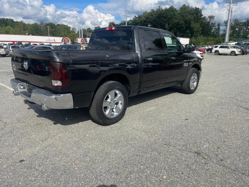 2016 RAM 1500 SLT