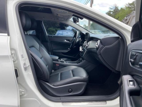2015 MERCEDES-BENZ GLA 250