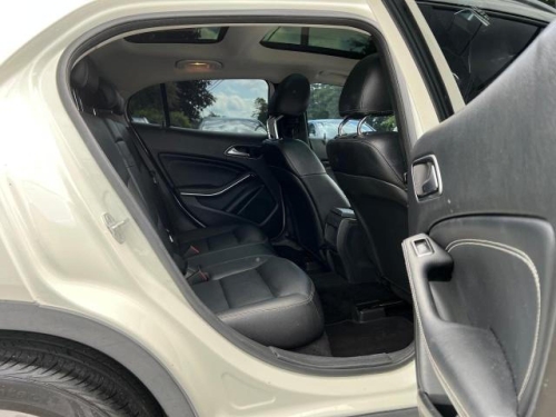 2015 MERCEDES-BENZ GLA 250