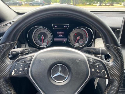 2015 MERCEDES-BENZ GLA 250