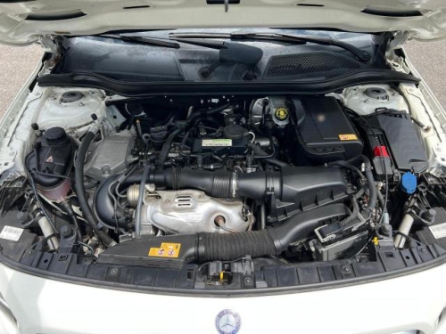 2015 MERCEDES-BENZ GLA 250
