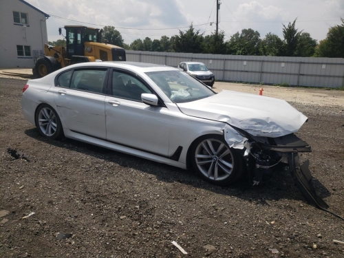2017 BMW 750 XI