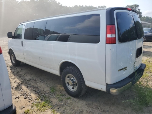 2015 CHEVROLET EXPRESS G3500 LT