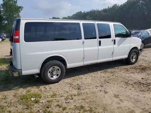 2015 CHEVROLET EXPRESS G3500 LT