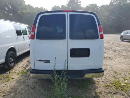 2015 CHEVROLET EXPRESS G3500 LT