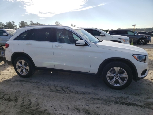 2017 MERCEDES-BENZ GLC 300