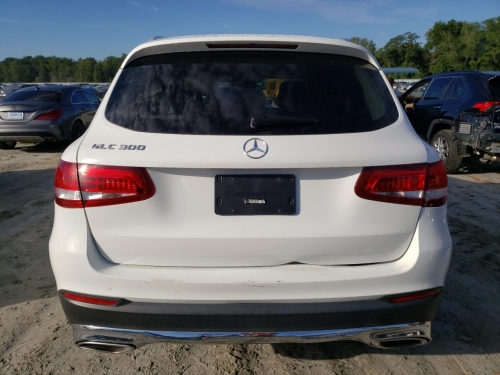2017 MERCEDES-BENZ GLC 300