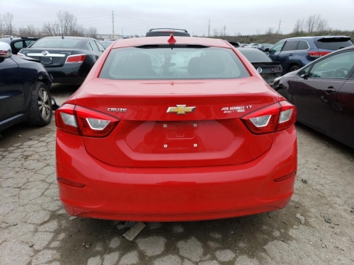 2018 CHEVROLET CRUZE LT