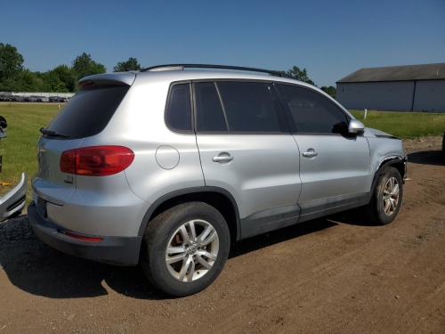 2017 VOLKSWAGEN TIGUAN S