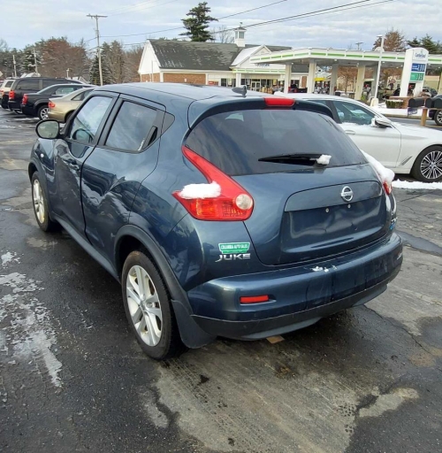 2014 NISSAN JUKE S