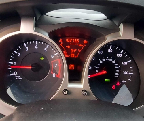 2014 NISSAN JUKE S
