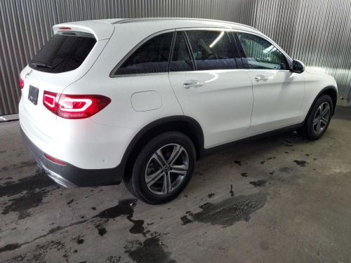 2022 MERCEDES-BENZ GLC 300