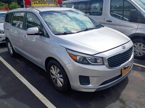 2017 KIA SEDONA L  