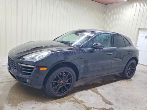 2015 PORSCHE MACAN S  
