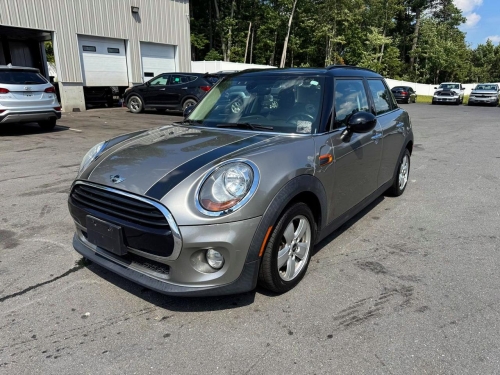 2018 MINI COOPER   