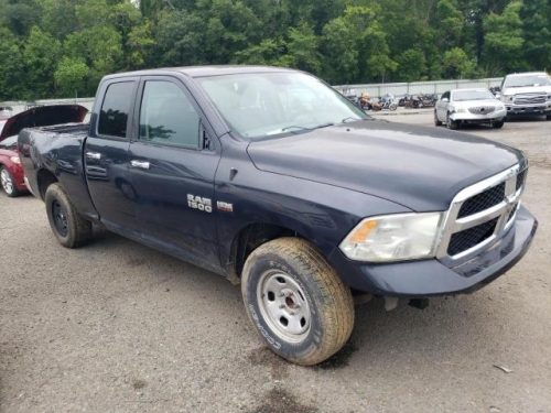 2016 RAM 1500 SLT