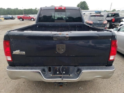 2016 RAM 1500 SLT
