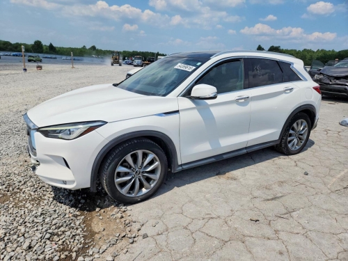 2019 INFINITI QX50 LUXE  