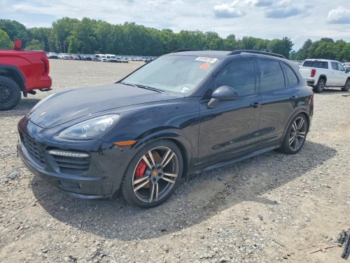 2013 PORSCHE CAYENNE GTS  