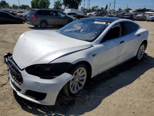 2016 TESLA MODEL S   