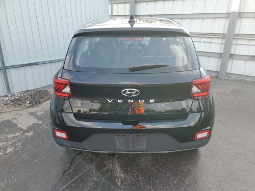 2021 HYUNDAI VENUE SE