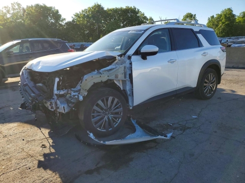 2025 NISSAN PATHFINDER SL  
