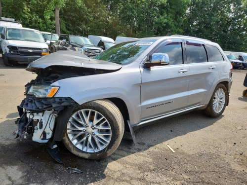 2018 JEEP GRAND CHEROKEE SUMMIT  