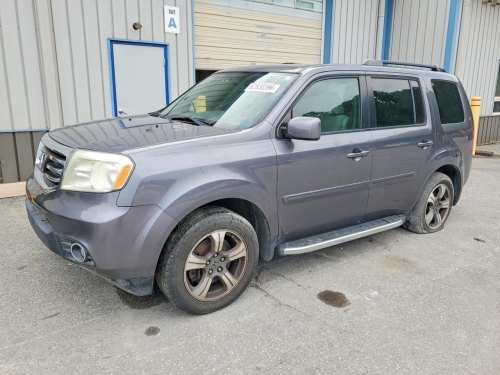 2015 HONDA PILOT SE  