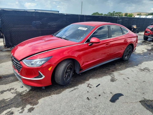 2021 HYUNDAI SONATA SE  