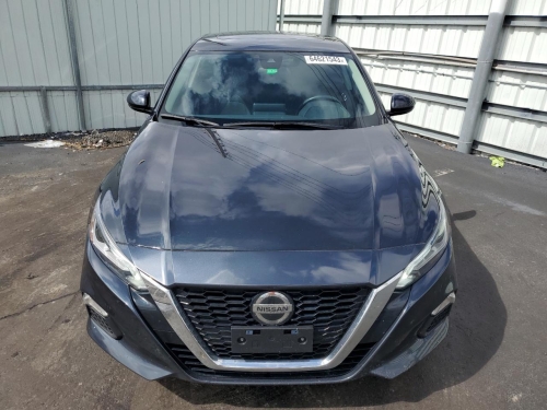 2022 NISSAN ALTIMA SV