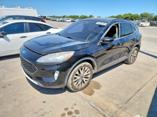 2020 FORD ESCAPE TITANIUM  