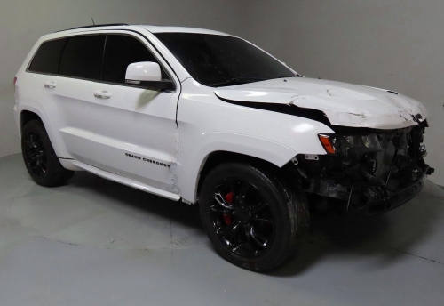 2013 JEEP GRAND CHEROKEE SRT-8  