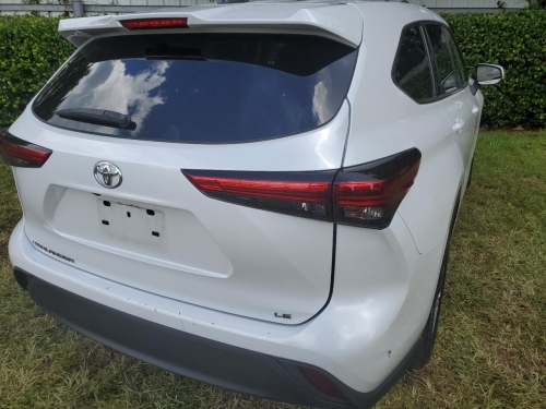 2022 TOYOTA HIGHLANDER L