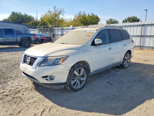 2013 NISSAN PATHFINDER S  