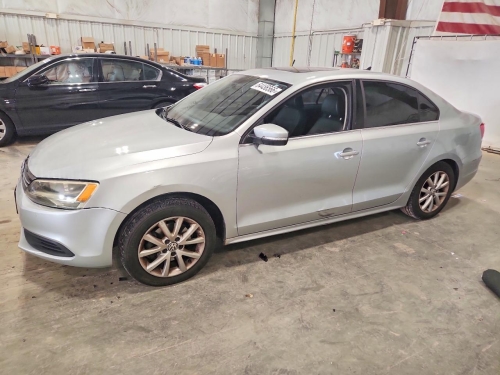 2014 VOLKSWAGEN JETTA SE  