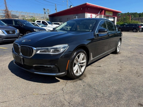 2018 BMW 750 XI  