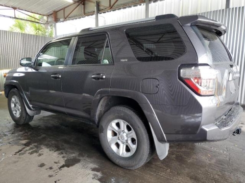 2022 TOYOTA 4RUNNER SR5