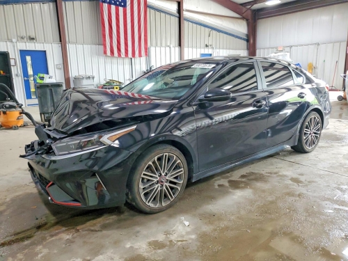2023 KIA FORTE GT  