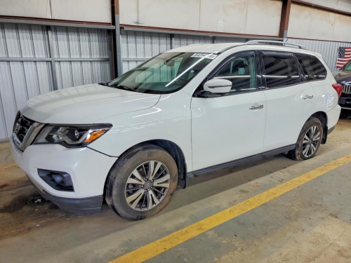 2017 NISSAN PATHFINDER SL  